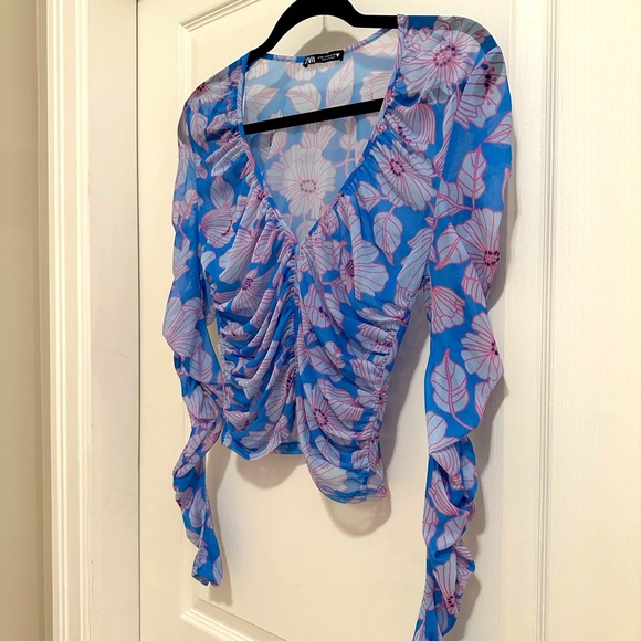 Zara blue and pink sheer ruched top - Picture 2 of 3